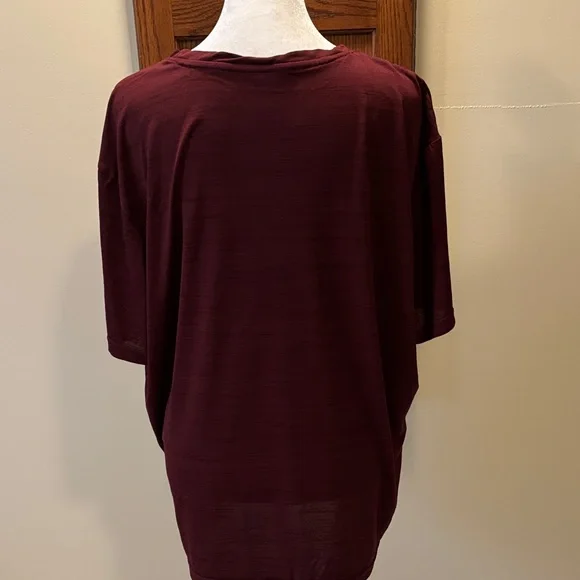 Fila Burgundy Crew Neck Tee - see measurements - Picture 6 of 8